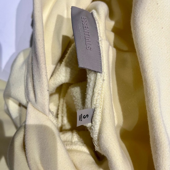 Essentials Fear of God Yellow Hoodie - Picture 3 of 6